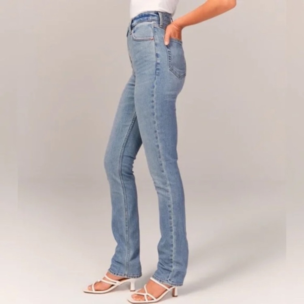 NWOT Abercrombie & Fitch The 90s Slim Straight Ultra High Rise Jean sz 26 2